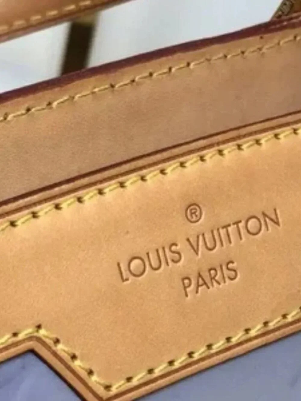 Louis Vuitton purple Brea MM lila monogram Vernis - Picture 8 of 12